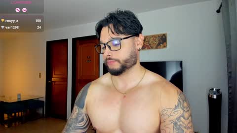 Snapshot of johatsu chatting on January 2025 03:20:01 AM King -    online show from January 2025 03:20:01 AM