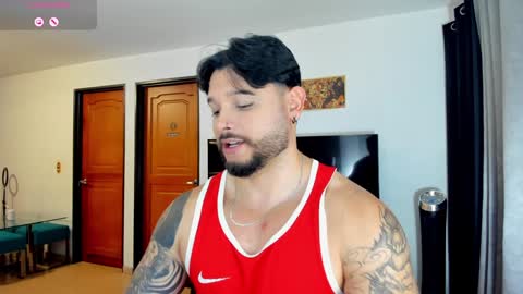 Snapshot of johatsu chatting on February 2025 09:51:01 PM King -    online show from February 2025 09:51:01 PM