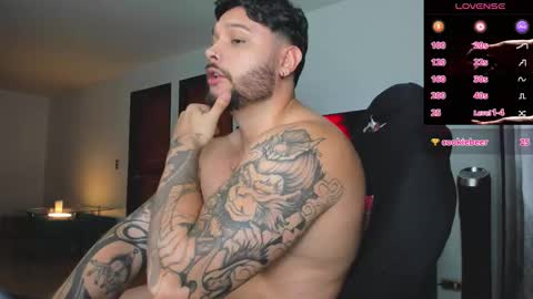 Snapshot of johatsu chatting on October 2025 12:10:01 AM King -    online show from October 2025 12:10:01 AM