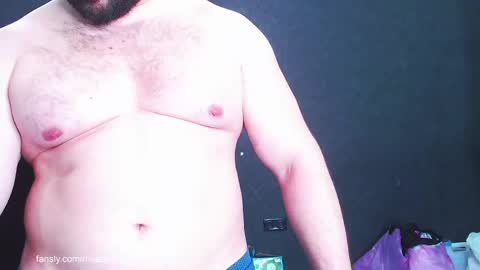 Snapshot of john_and_kiss chatting on April 2026 07:37:02 PM john and kiss online show from April 2026 07:37:02 PM