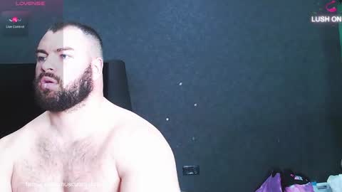 Snapshot of john_and_kiss chatting on April 2026 08:15:01 AM john and kiss online show from April 2026 08:15:01 AM