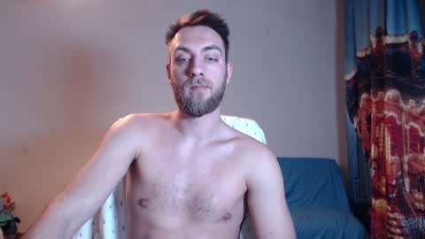 Snapshot of john_green77 chatting on January 2025 01:39:01 AM John online show from January 2025 01:39:01 AM