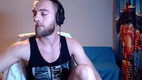 Snapshot of john_green77 chatting on January 2025 04:43:01 AM John online show from January 2025 04:43:01 AM