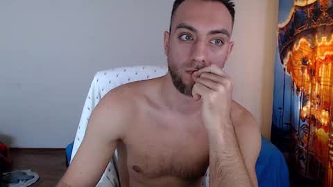 Snapshot of john_green77 chatting on January 2025 07:36:01 AM John online show from January 2025 07:36:01 AM