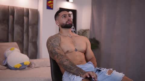 john online show from February 2025 12:19:02 AM