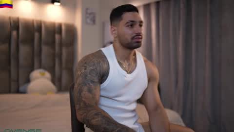 john online show from October 2025 09:49:02 PM