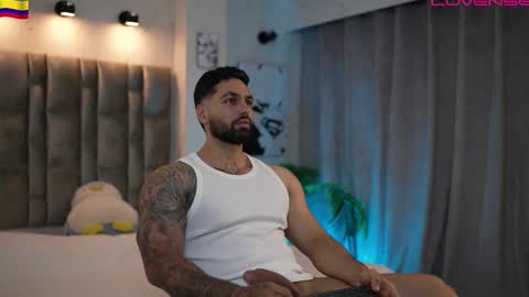 Snapshot of john_king29 chatting on March 2026 12:06:01 AM john online show from March 2026 12:06:01 AM