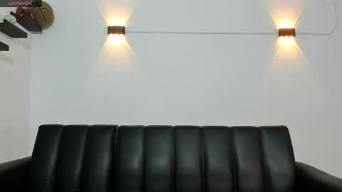 john_ssnow29 online show from April 2026 09:03:02 AM