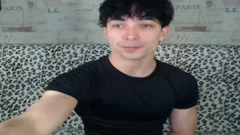 Snapshot of john_vibe chatting on April 2026 07:45:02 PM john_vibe online show from April 2026 07:45:02 PM