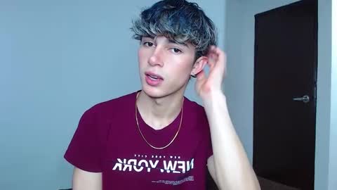 John Vichenso online show from November 2025 09:59:01 PM