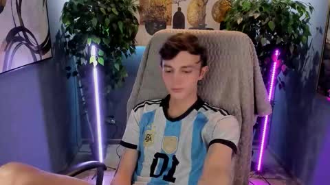 John online show from December 2025 01:53:01 PM