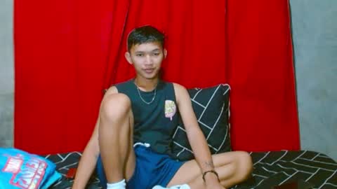 Snapshot of john_zacharyxx chatting on April 2026 10:13:02 AM JohnXxx online show from April 2026 10:13:02 AM