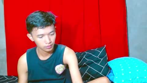 Snapshot of john_zacharyxx chatting on April 2026 06:32:01 AM JohnXxx online show from April 2026 06:32:01 AM