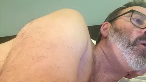 Snapshot of johnbob911 chatting on December 2024 06:10:01 PM JohnBob online show from December 2024 06:10:01 PM