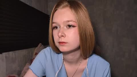 SofiaOweenss online show from April 2026 07:25:02 AM