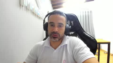 JOHN G MODELS online show from July 2026 09:50:02 PM