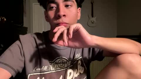 Snapshot of johnj188 chatting on October 2025 07:20:02 AM johnj188 online show from October 2025 07:20:02 AM