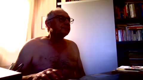 johnjohn6226 online show from January 2025 01:47:02 PM