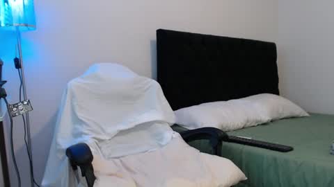 john online show from January 2025 09:29:02 PM