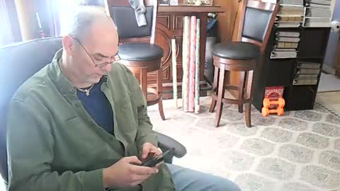 Snapshot of johnniesub chatting on December 2025 07:29:02 PM Johnnie online show from December 2025 07:29:02 PM