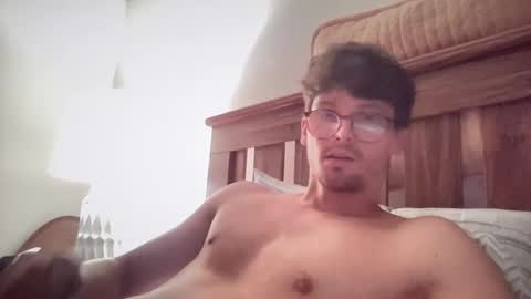 Snapshot of johnny__wood chatting on September 2025 06:41:02 PM Johnny online show from September 2025 06:41:02 PM