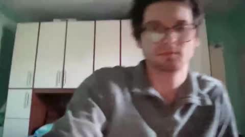 Snapshot of johnny__wood chatting on November 2025 10:40:02 AM Johnny online show from November 2025 10:40:02 AM