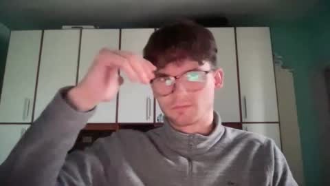 Snapshot of johnny__wood chatting on December 2025 09:59:01 AM Johnny online show from December 2025 09:59:01 AM