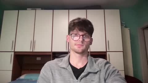 Snapshot of johnny__wood chatting on December 2025 05:20:01 PM Johnny online show from December 2025 05:20:01 PM