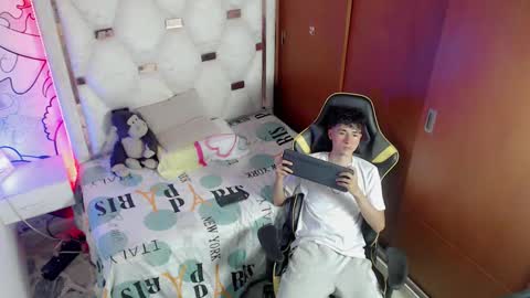 johnny_cagee online show from November 2025 03:59:02 AM