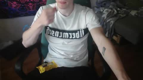 Johnny online show from September 2025 07:41:01 AM