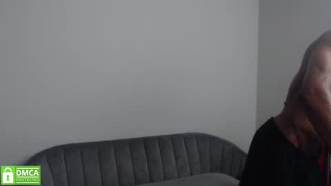 Snapshot of johnnydolce50 chatting on March 2026 10:04:02 PM MASTER OF SUBS BETA SLAVES online show from March 2026 10:04:02 PM