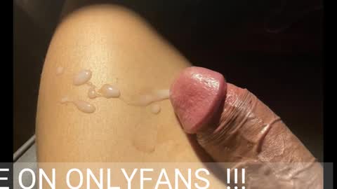 Johnnystrongarms                 online show from December 2024 04:54:02 AM