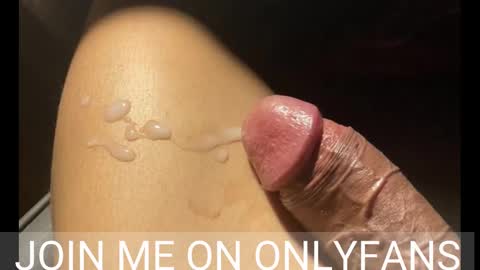 Johnnystrongarms                 online show from January 2025 04:29:01 AM