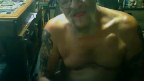 johnnyshung1 online show from October 2025 04:26:02 PM