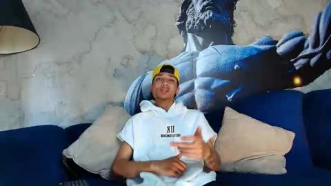 johnnystoorm online show from October 2025 07:15:01 PM