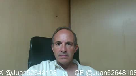 Snapshot of johnq_23 chatting on April 2026 04:51:01 PM John online show from April 2026 04:51:01 PM
