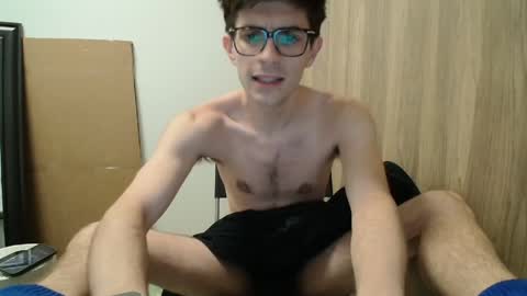 Snapshot of johnresmain chatting on May 2026 03:45:01 AM johnresmain online show from May 2026 03:45:01 AM