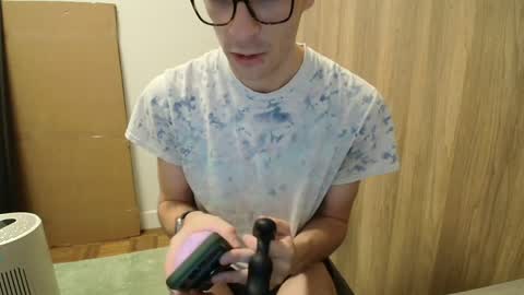 Snapshot of johnresmain chatting on May 2026 10:36:01 PM johnresmain online show from May 2026 10:36:01 PM