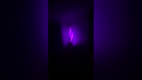 johnsenxxx online show from April 2026 06:17:01 PM