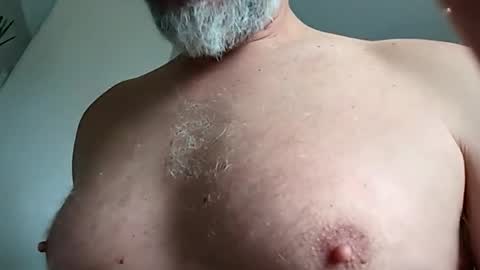 johnsmith401 online show from October 2025 12:22:02 PM