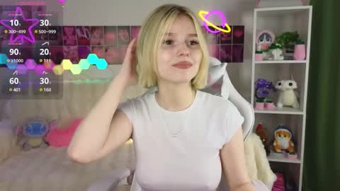 Snapshot of joice_queen chatting on February 2025 12:26:01 AM Paula online show from February 2025 12:26:01 AM