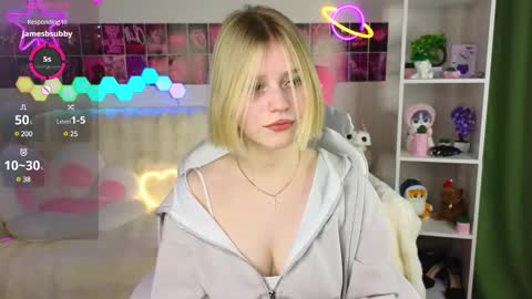 Snapshot of joice_queen chatting on February 2025 09:12:01 PM Paula online show from February 2025 09:12:01 PM