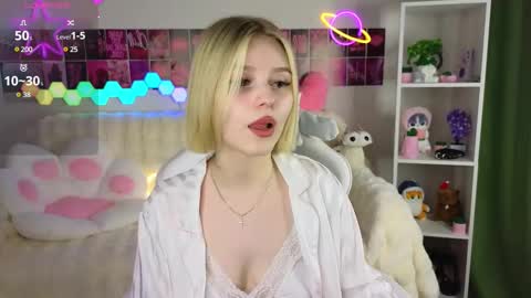 Snapshot of joice_queen chatting on March 2025 03:55:02 AM Paula online show from March 2025 03:55:02 AM