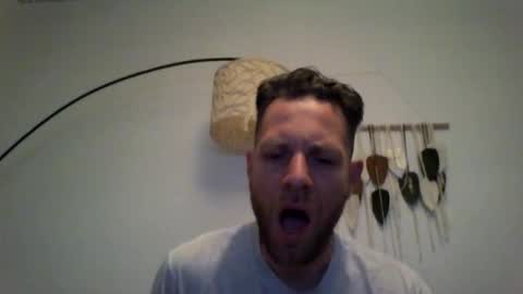 jojo19844 online show from April 2026 06:27:02 PM