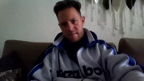 jojo19844 online show from April 2026 09:40:01 AM