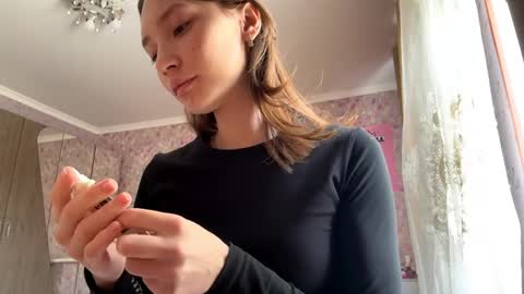Snapshot of jolandabannon chatting on May 2026 08:54:01 AM Sakura online show from May 2026 08:54:01 AM