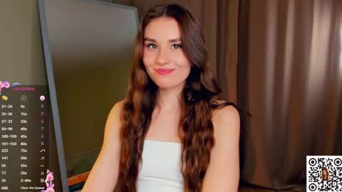 Emma online show from October 2025 05:48:02 AM