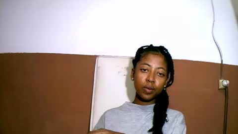 Snapshot of joliekah27 chatting on February 2025 04:03:01 AM joliekah27 online show from February 2025 04:03:01 AM