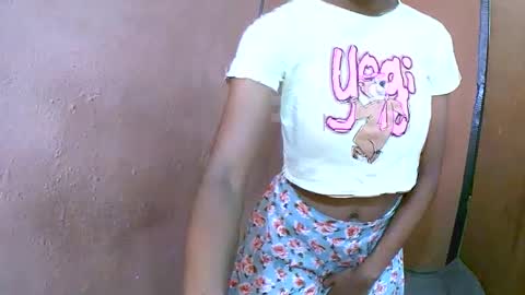 Snapshot of joliekah27 chatting on March 2025 08:43:01 AM joliekah27 online show from March 2025 08:43:01 AM