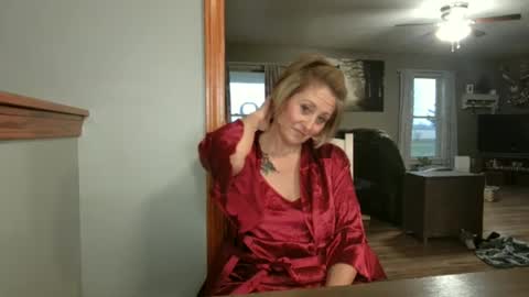Snapshot of joliexx41 chatting on December 2024 09:48:01 PM Jolie online show from December 2024 09:48:01 PM
